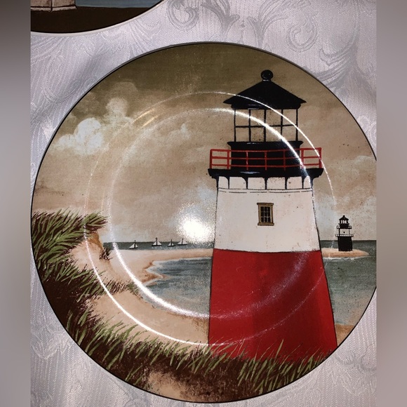 Three Lighthouse plates by David Carter Brown By The Sea Collection for Sakura - Picture 4 of 12